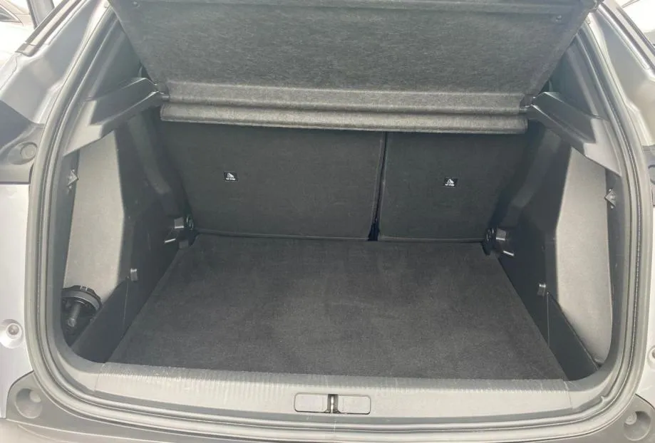 peugeot 2008 1,5 bluehdi,do 2 godine jamstva,u sustavu pdv-a. - slika 7