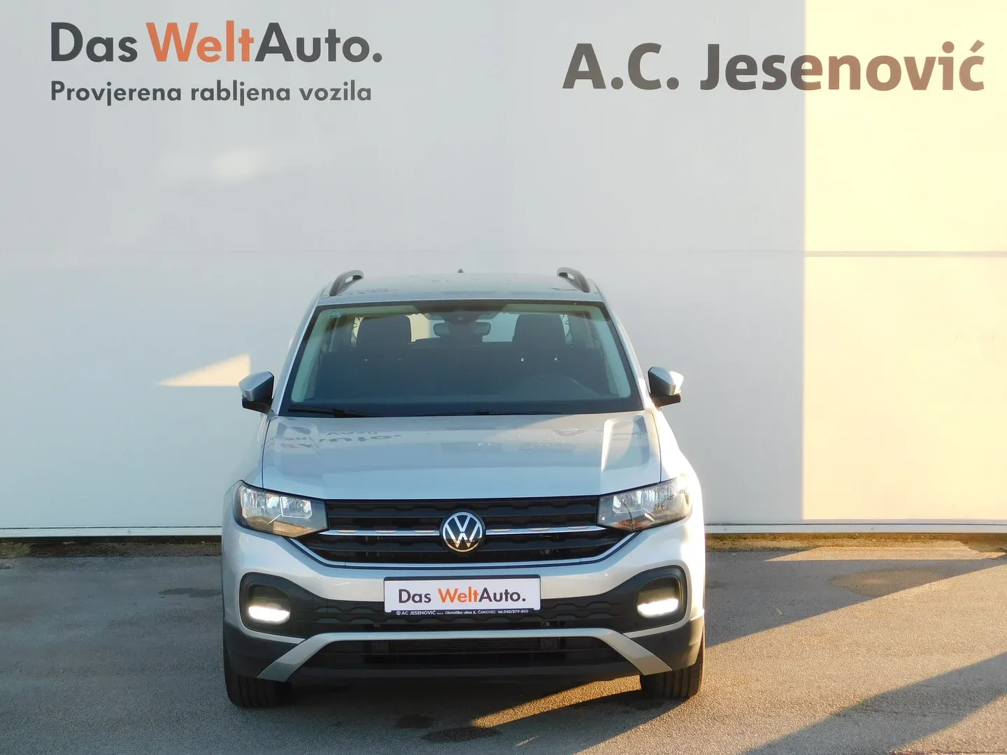 10889 volkswagen t-cross 1.0 tsi life - slika 2