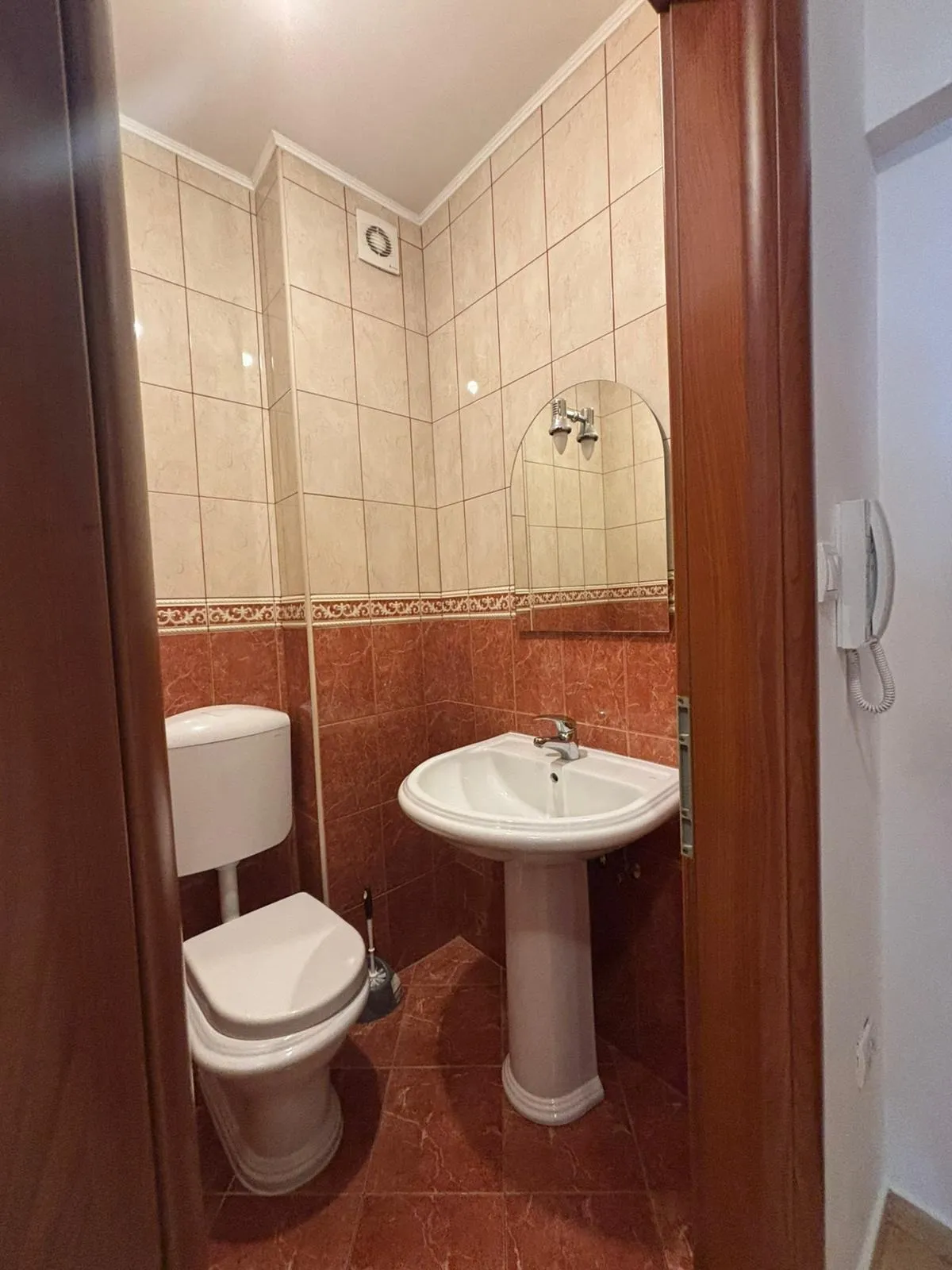 dugoročni najam! trosoban stan: kaštel lukšić, 83.00 m2 - slika 3