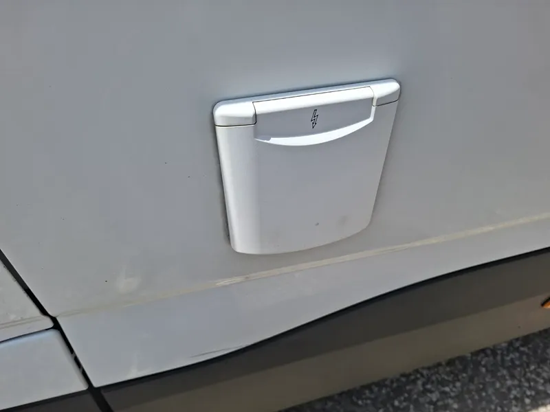 iveco daily 35s14*136ks*hladnjača*klima*automatik* - slika 8