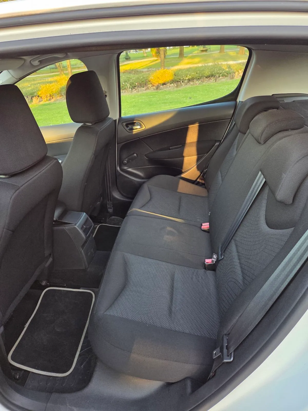 peugeot 308 1,4 vti 2010 godina - slika 7