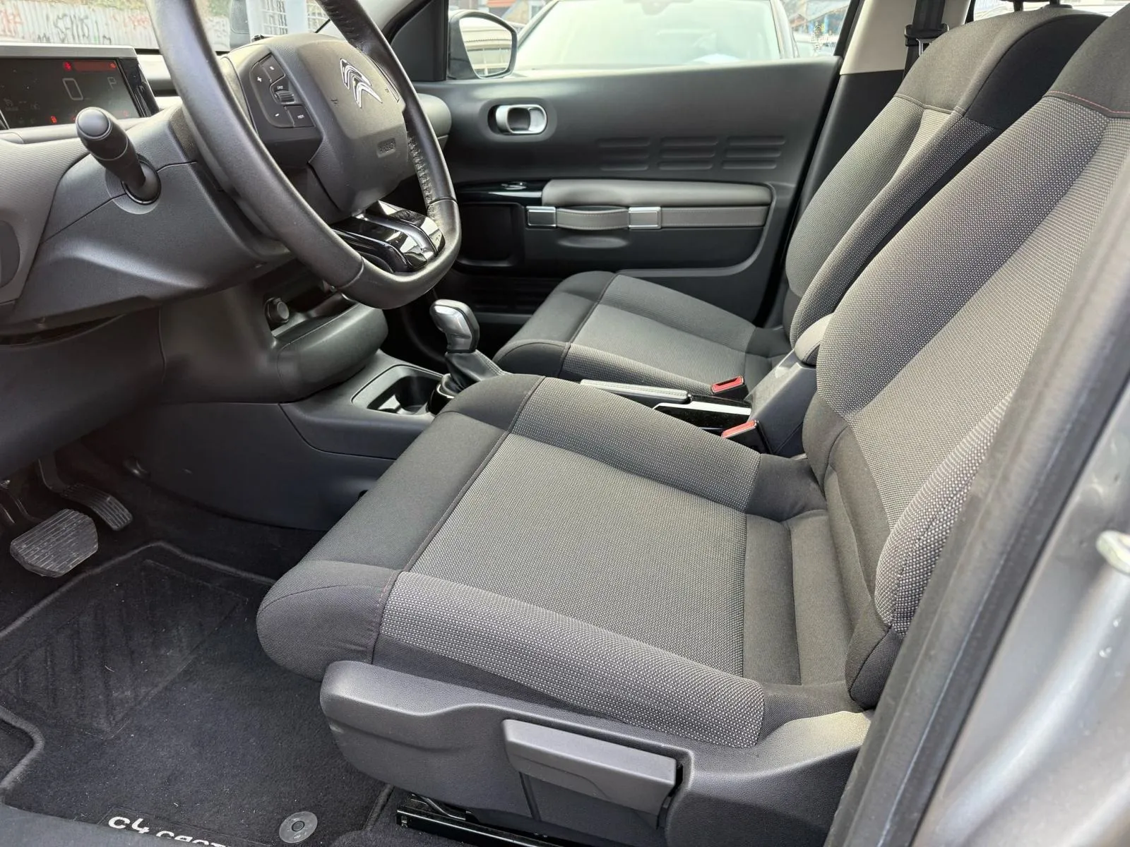 citroën c4 cactus 1,2 puretech, automatik, park senzori, 4x garancija! - slika 10