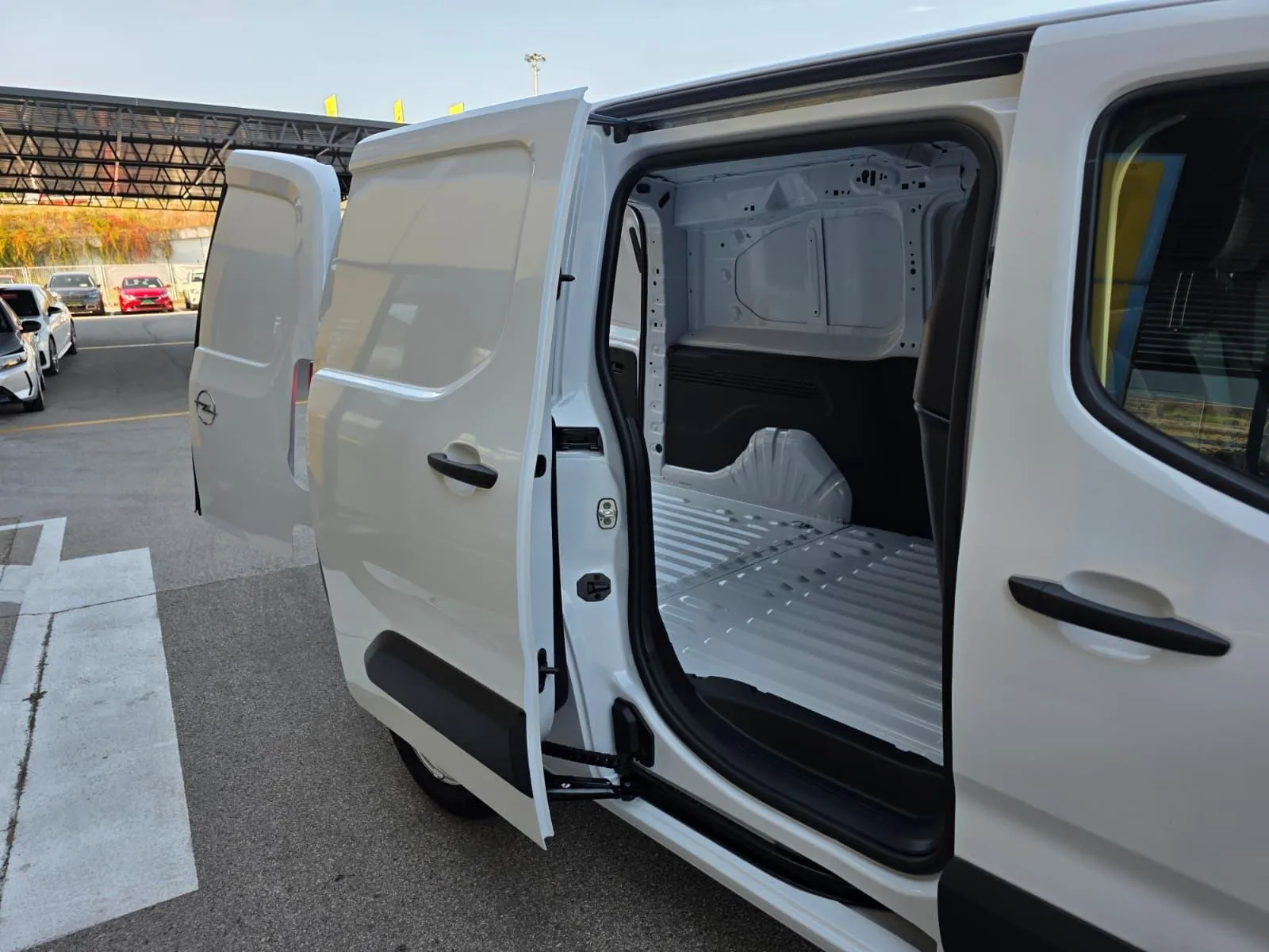 opel combo van 1,5 d l2h1 već od 449,09 €/mj - slika 8