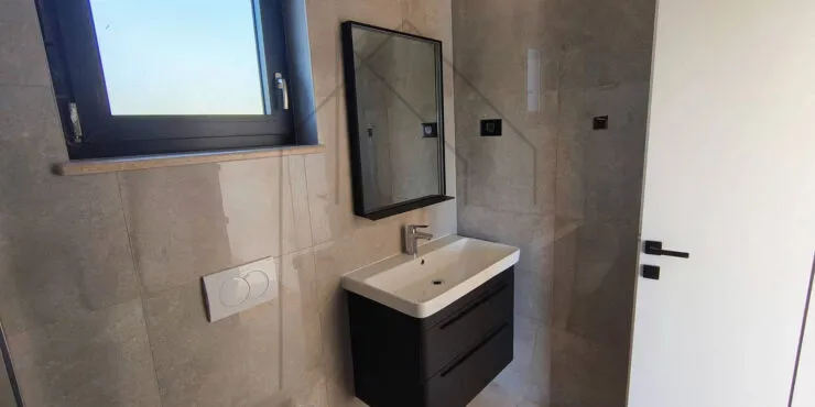 moderna kuća s bazenom u blizini labina, istra - slika 7
