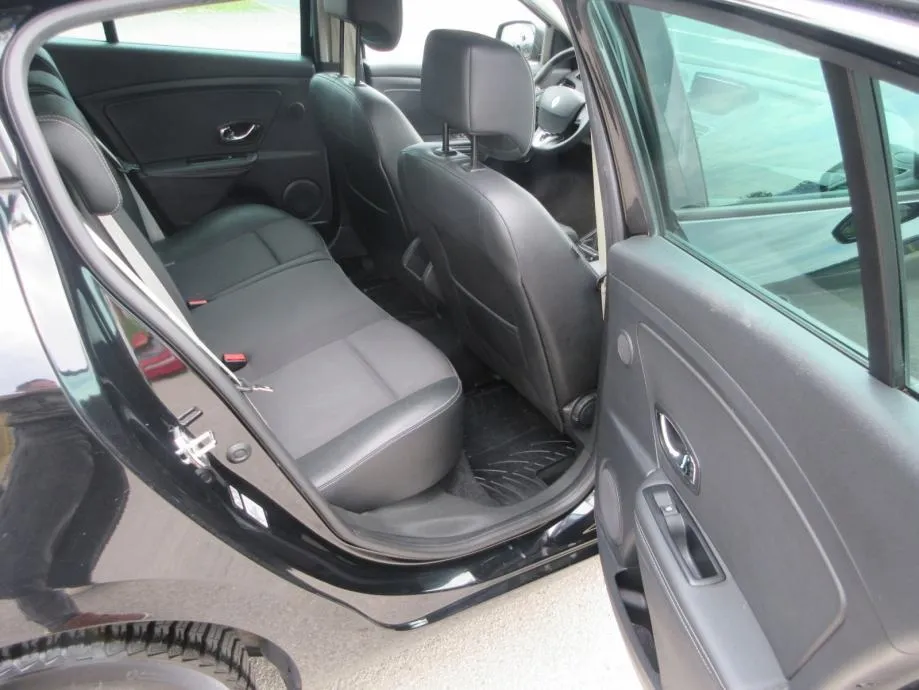 renault megane classic 1,6 dci 131 ks;bose;xenon;koža;kamera;pdc;temp - slika 14