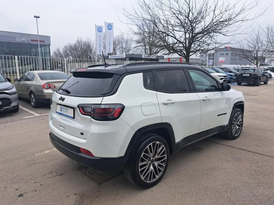 jeep compass 1.5 e-hybrid 130 dct fwd summit - slika 5