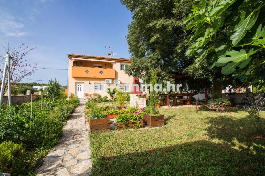 prodaja - samostojeća kuća - biograd na moru - 253m2 (prodaja) - slika 17
