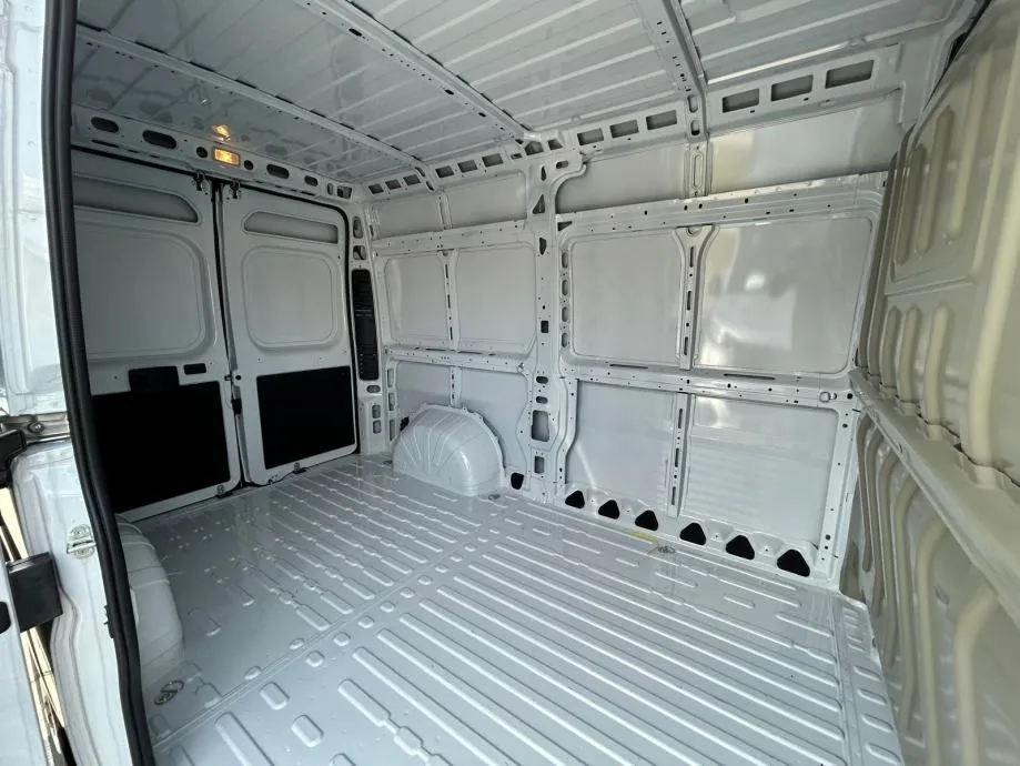 peugeot boxer furgon l2h2 2.2 hdi 120 - isporuka odmah!!! - slika 21