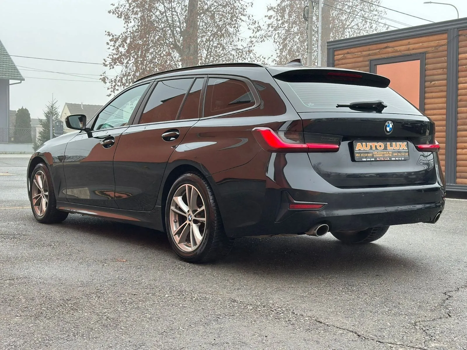 bmw serija 3 touring 318d automatik•2021.g.•tempomat•navi• - slika 4