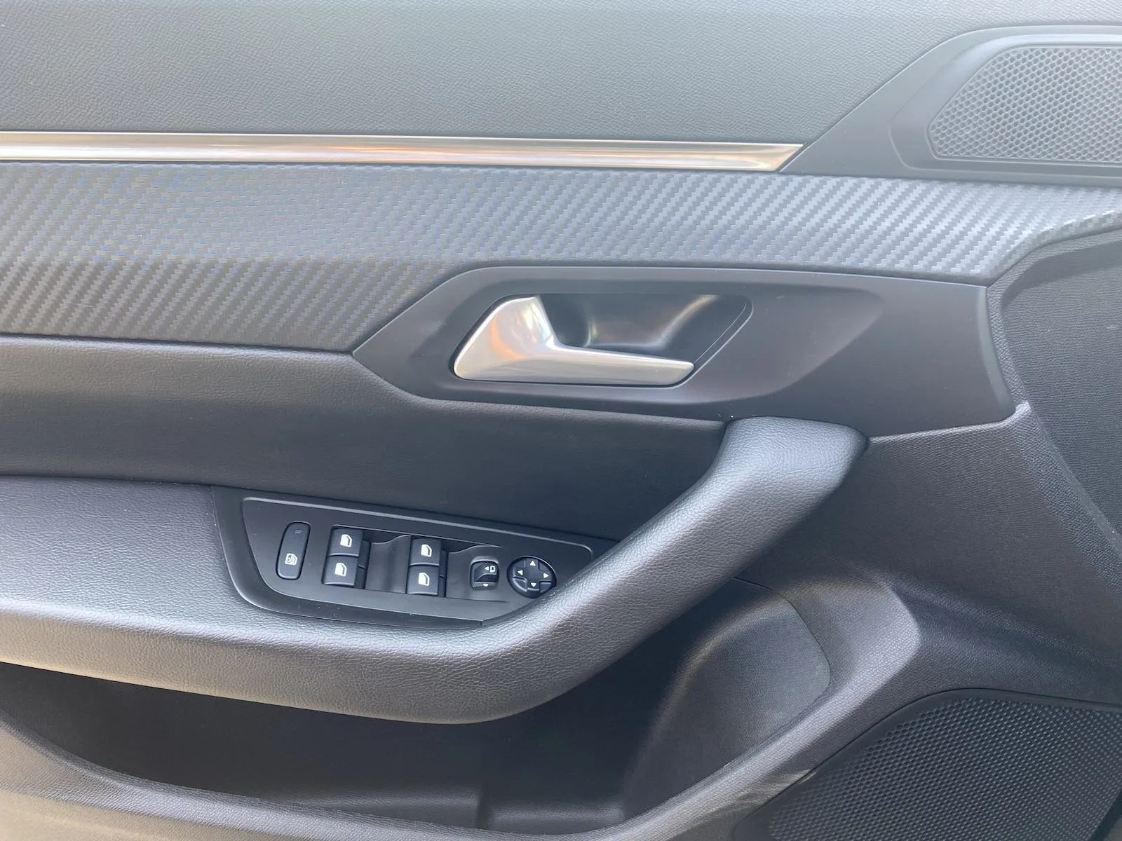 peugeot 508,automatic ,do 2 godine jamstva,u sustavu pdv-a. - slika 2