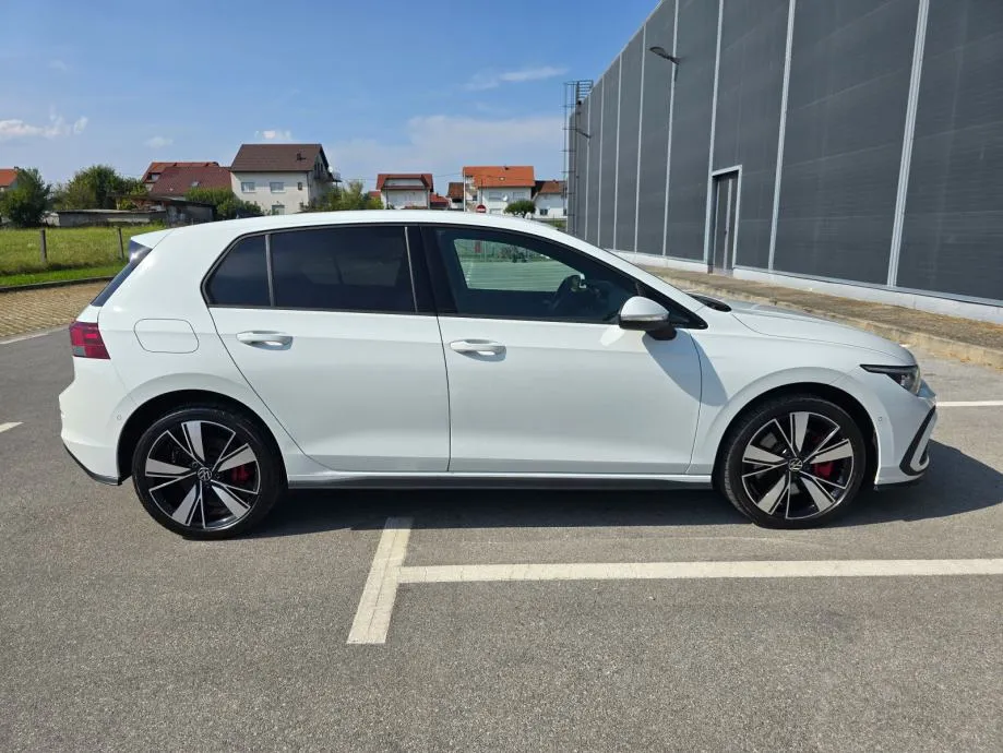 vw golf 8 gte automatik, led, virtual, ambi, acc, alu, reg. 09/26 - slika 4