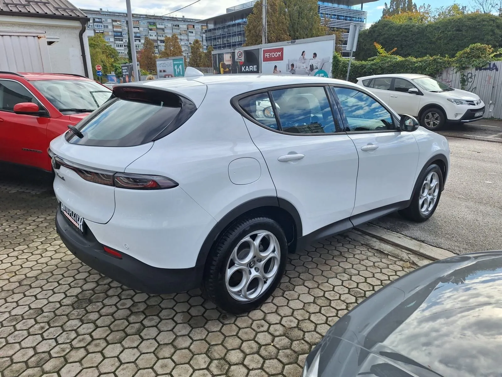 alfa romeo tonale 1.5 hybrid sprint 4xgarancija - slika 6