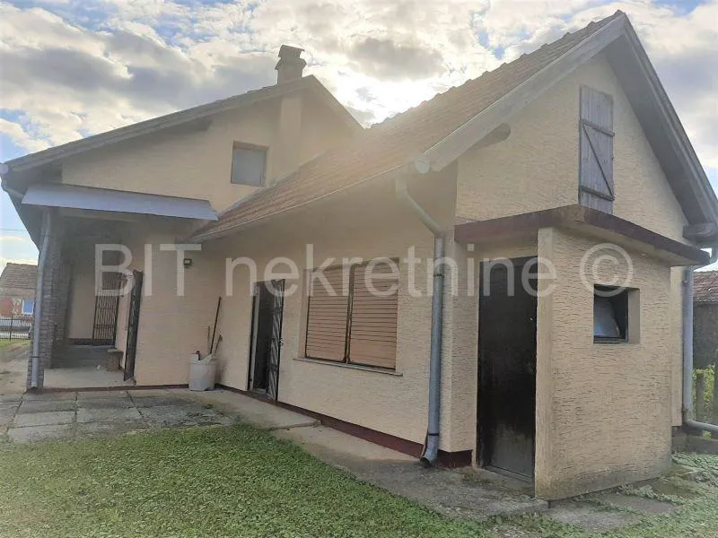 kuća prodaja hlebine 140 m2 - slika 18