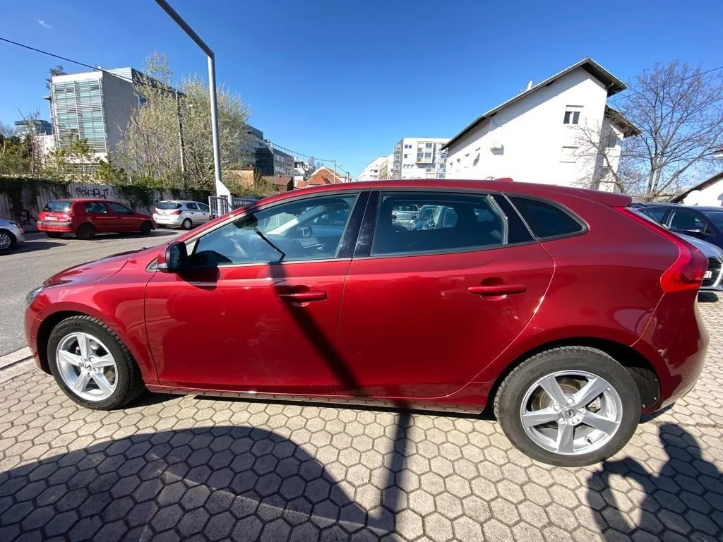 volvo v40 2.0 d kinetic, navi, park kamera, 4x garancija! - slika 4