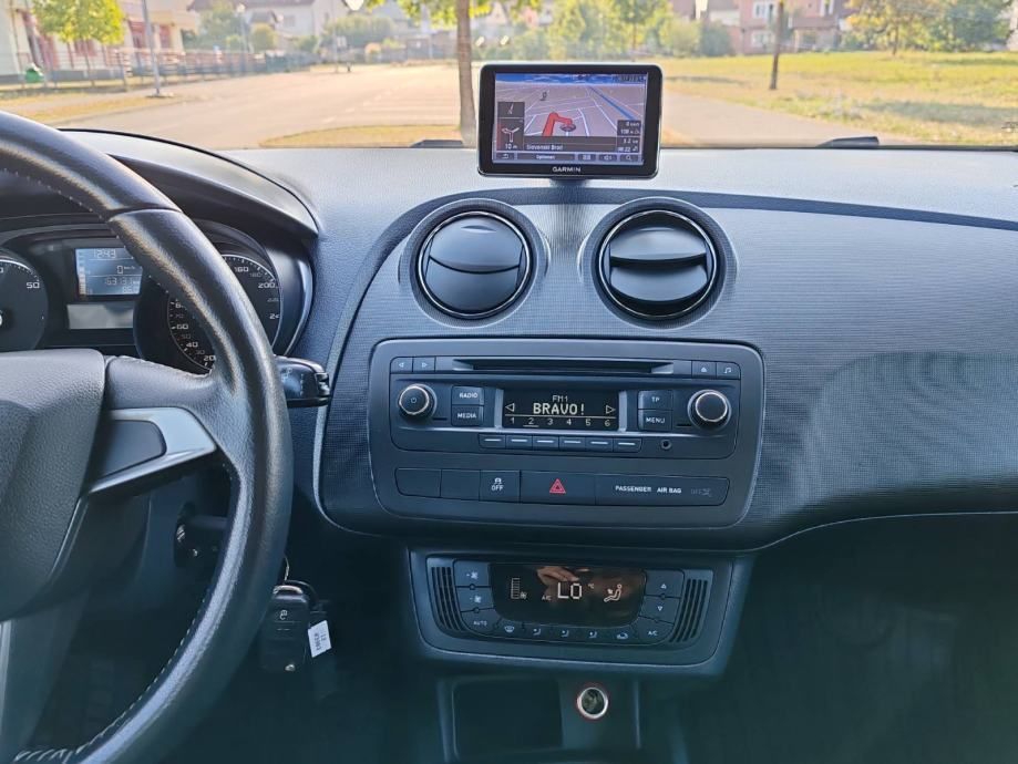seat ibiza 1,2 tdi,2014 god,161000 km,klima,kartice - slika 13