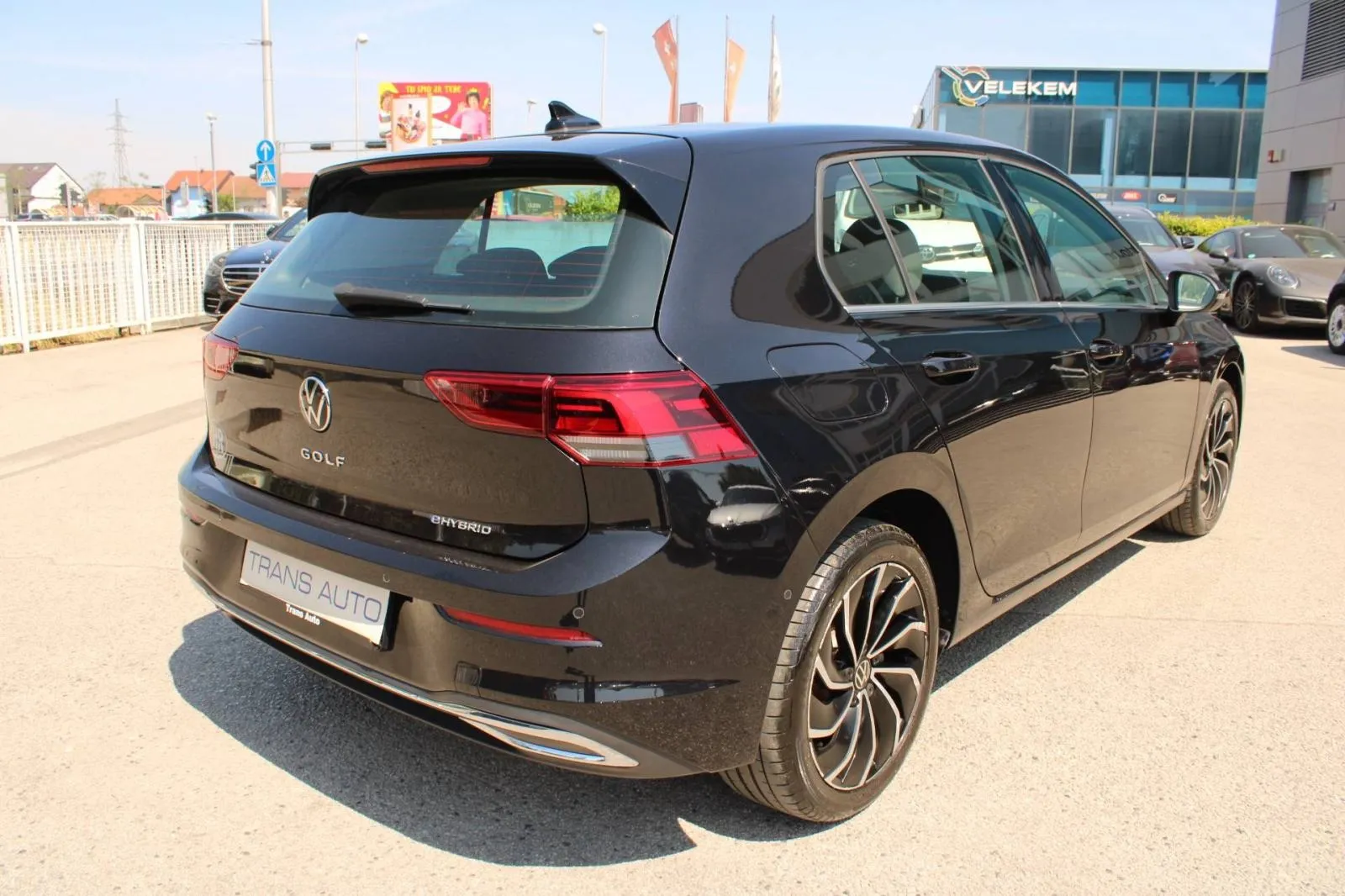 vw golf viii 1.4 e-hybrid dsg style *led, navigacija, kamera* - slika 5
