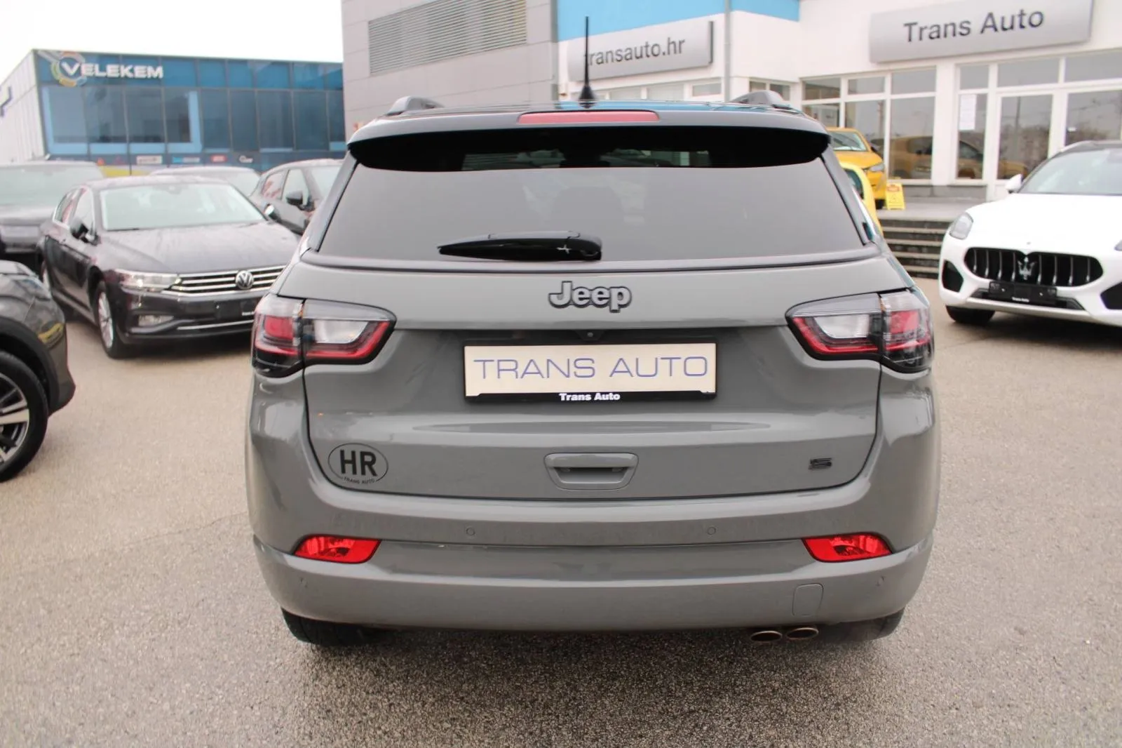 jeep compass 1.3 t4 s automatik *led,navigacija,kamera* - slika 6