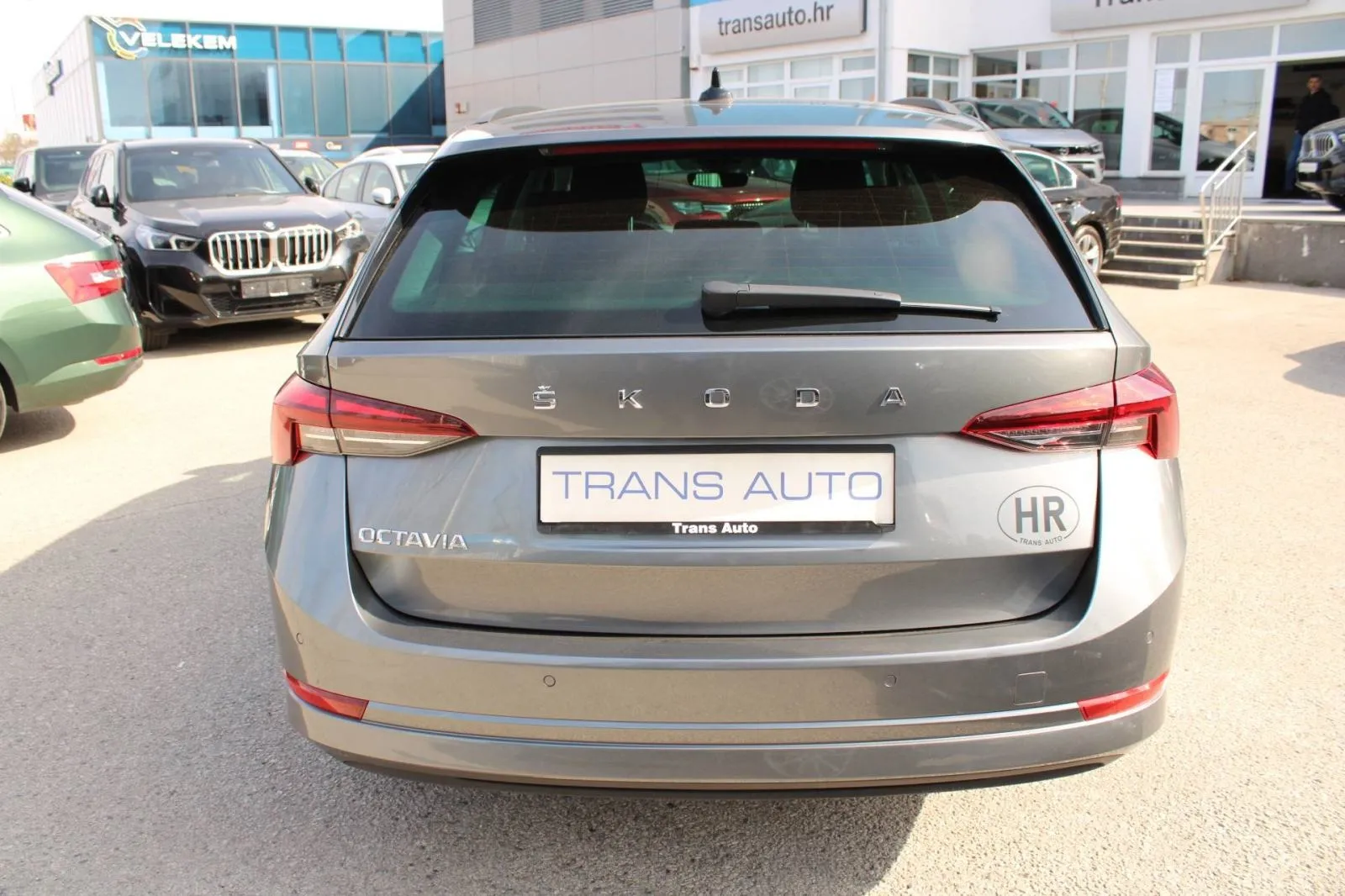 škoda octavia combi 2.0 tdi dsg 150ks *led, navigacija* - slika 6