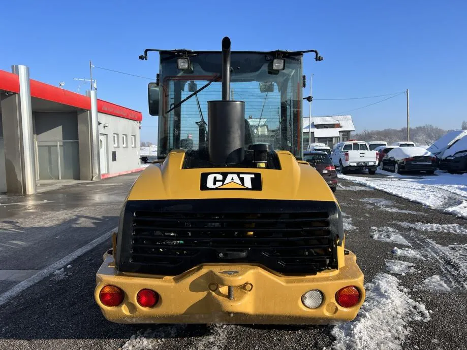 utovarivač cat 906h - slika 7