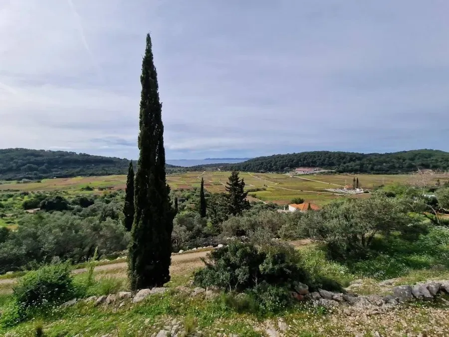Građevinsko zemljište na prodaju - Korčula