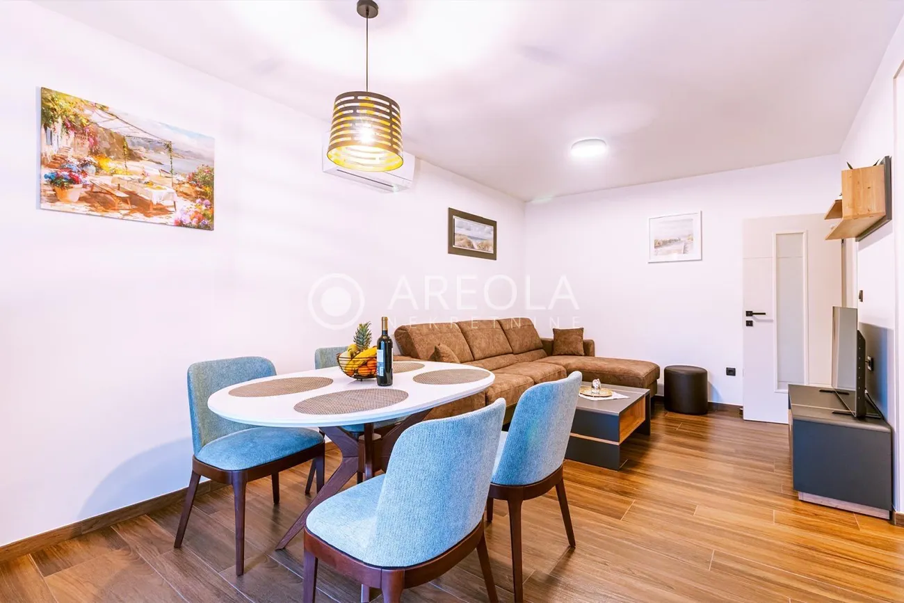 Split, Kman - Novouređen dvosoban stan, 62 m² (Najam do 15.05.2026.)