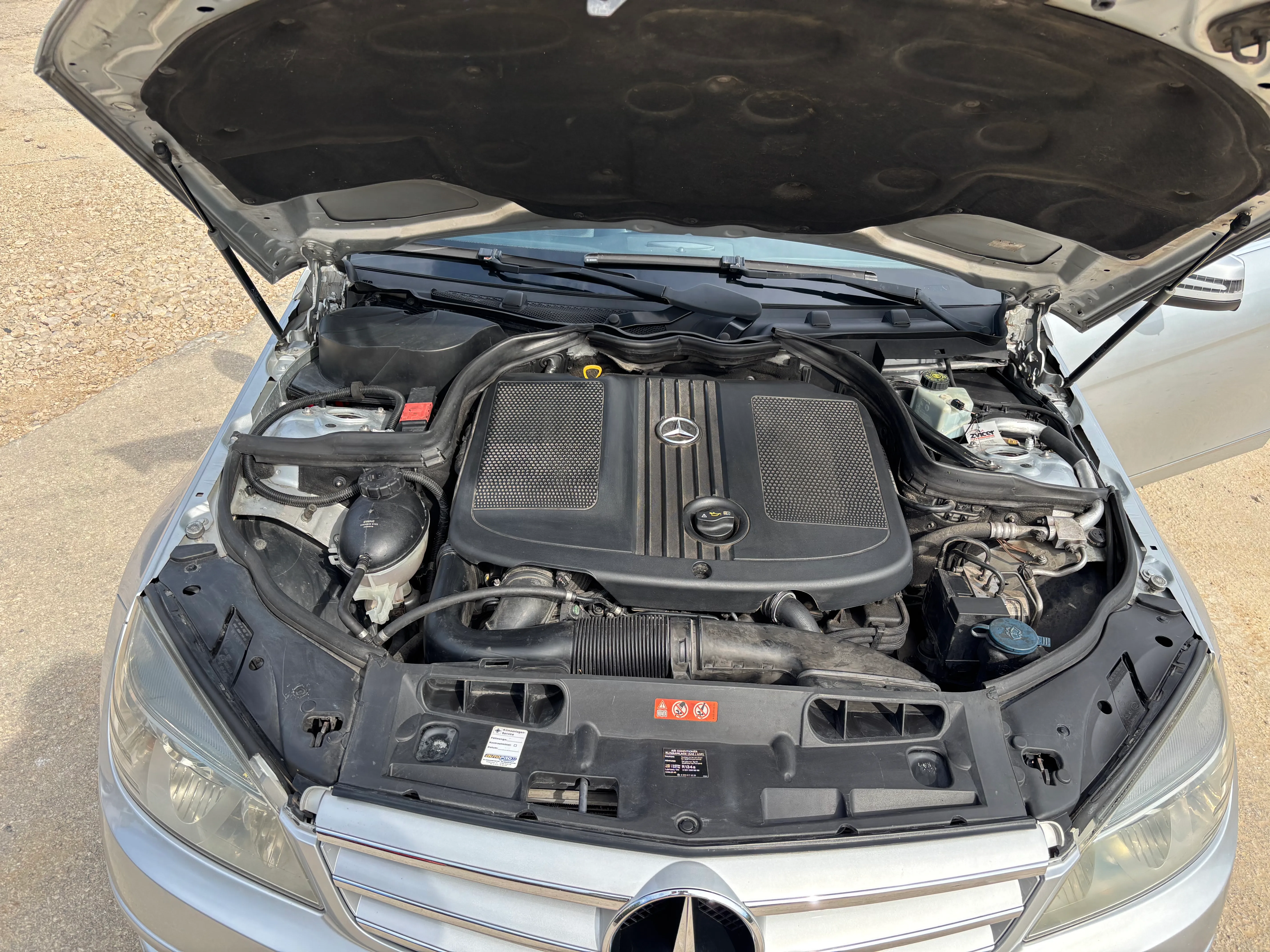 mercedes c klasa karavan 220cdi - slika 12