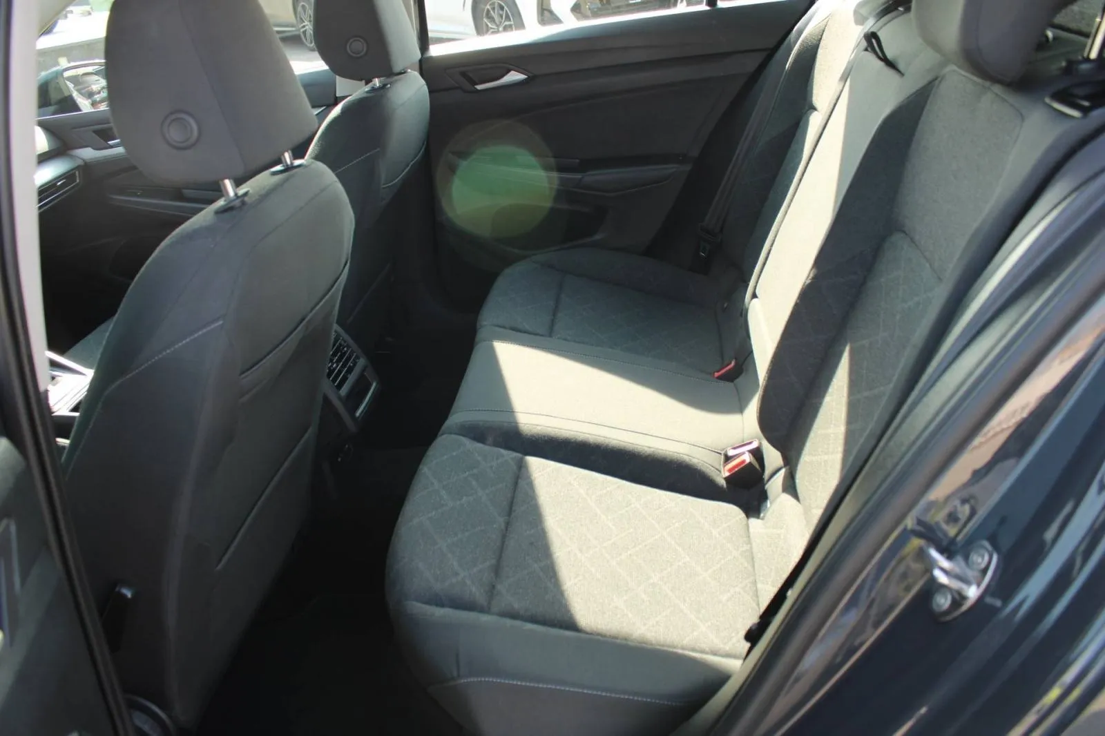 vw golf viii 1.0 tsi dsg - slika 11