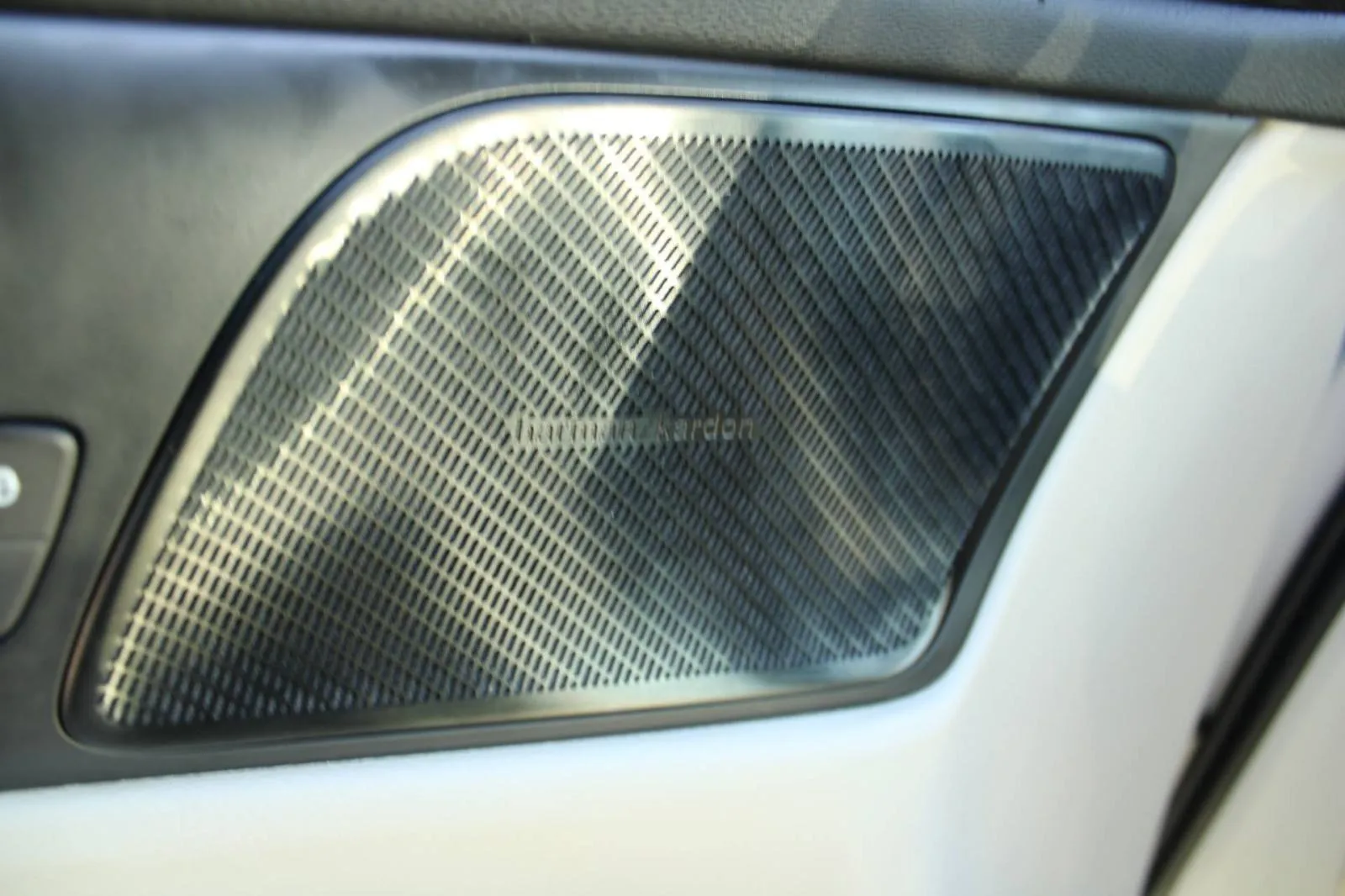 volvo v60 t6 awd recharge inscription *led, navigacija, kamera* - slika 15
