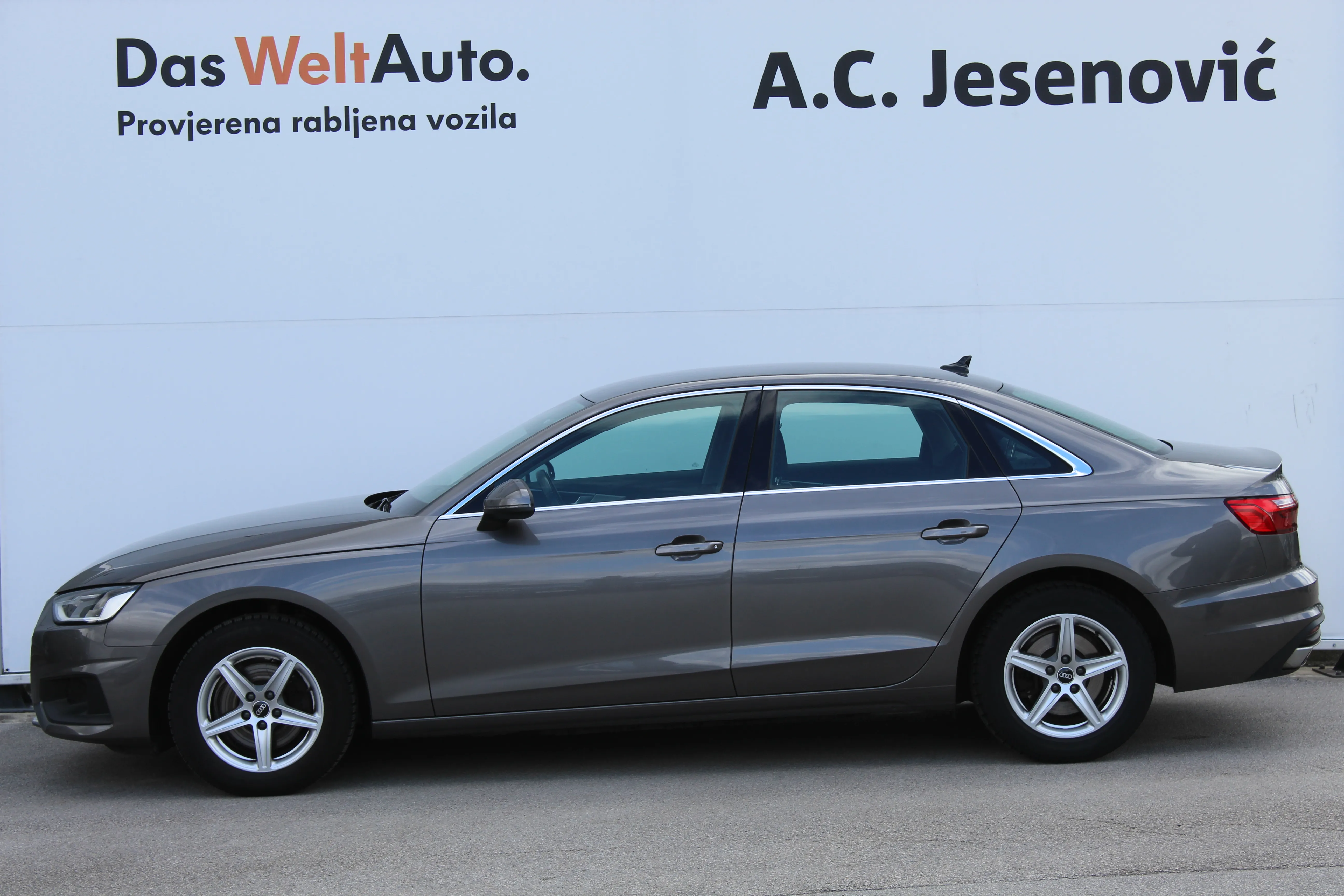 13151 audi a4 30tdi s tr - slika 6