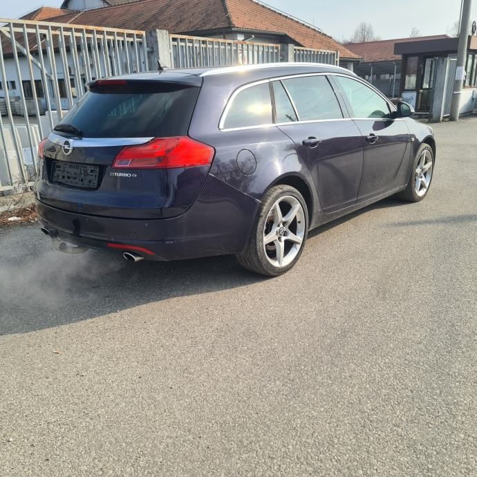opel insignia karavan 2,0 cdti sport - slika 3