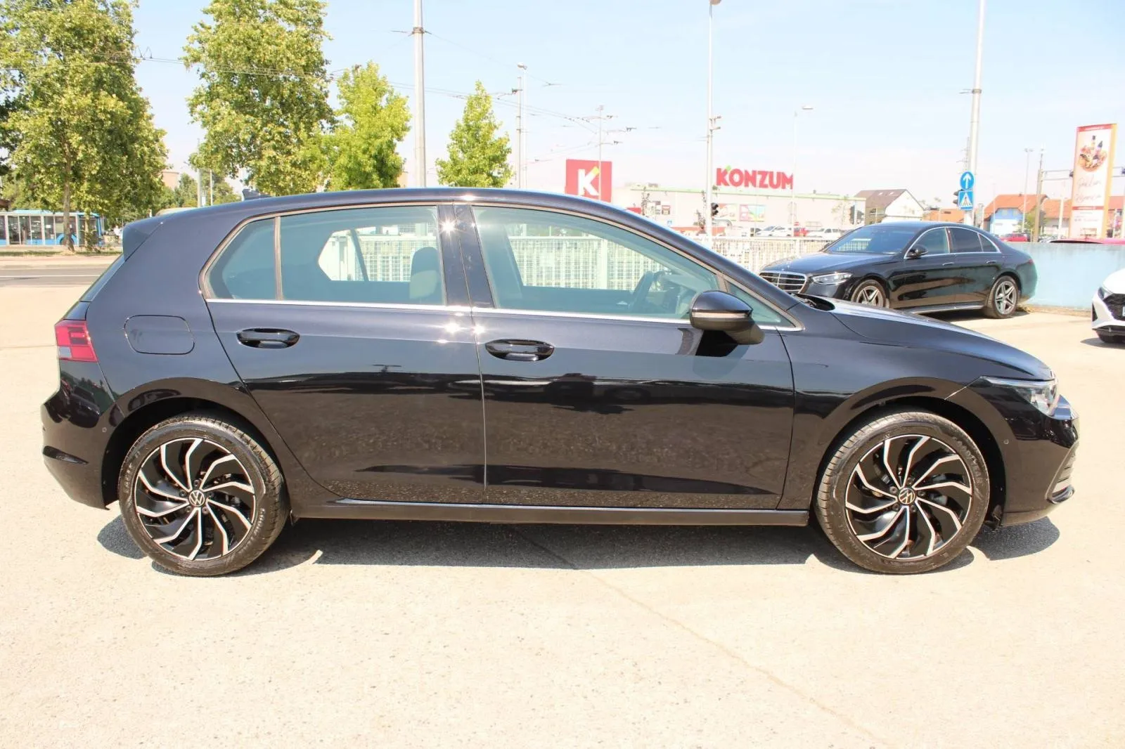 vw golf viii 1.4 e-hybrid dsg style *led, navigacija, kamera* - slika 4