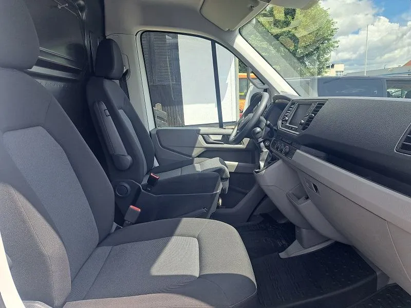 volkswagen crafter 2.0 tdi*140ks*klima*navigacija*park.pilot* - slika 14