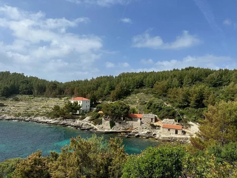 građevinsko zemljište na prodaju - blato - slika 2