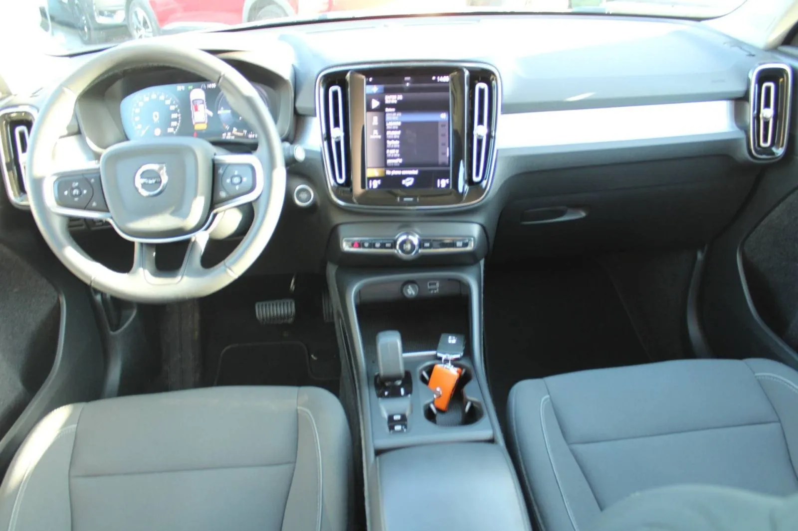 volvo xc40 t5 plug-in hybrid automatik *led, navigacija, kamera - slika 13