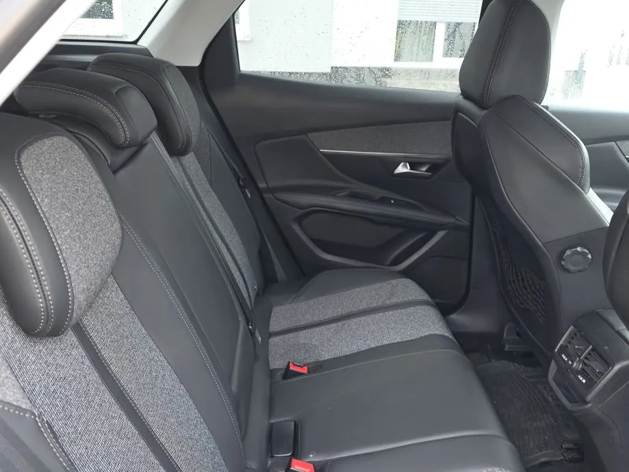 peugeot 3008 1,5 bluehdi - slika 5