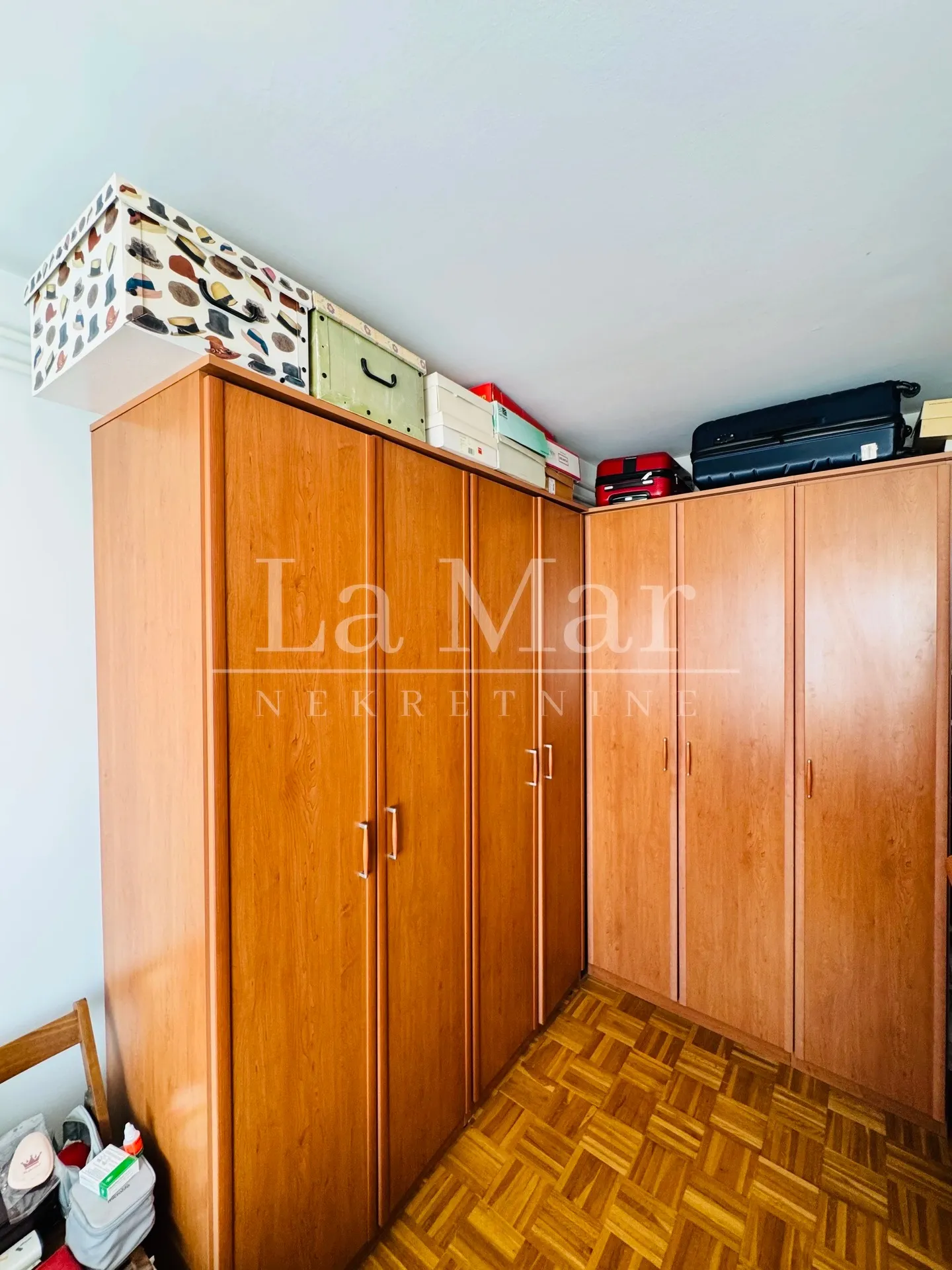 lanište- četverosoban stan- 77 m2 - slika 7