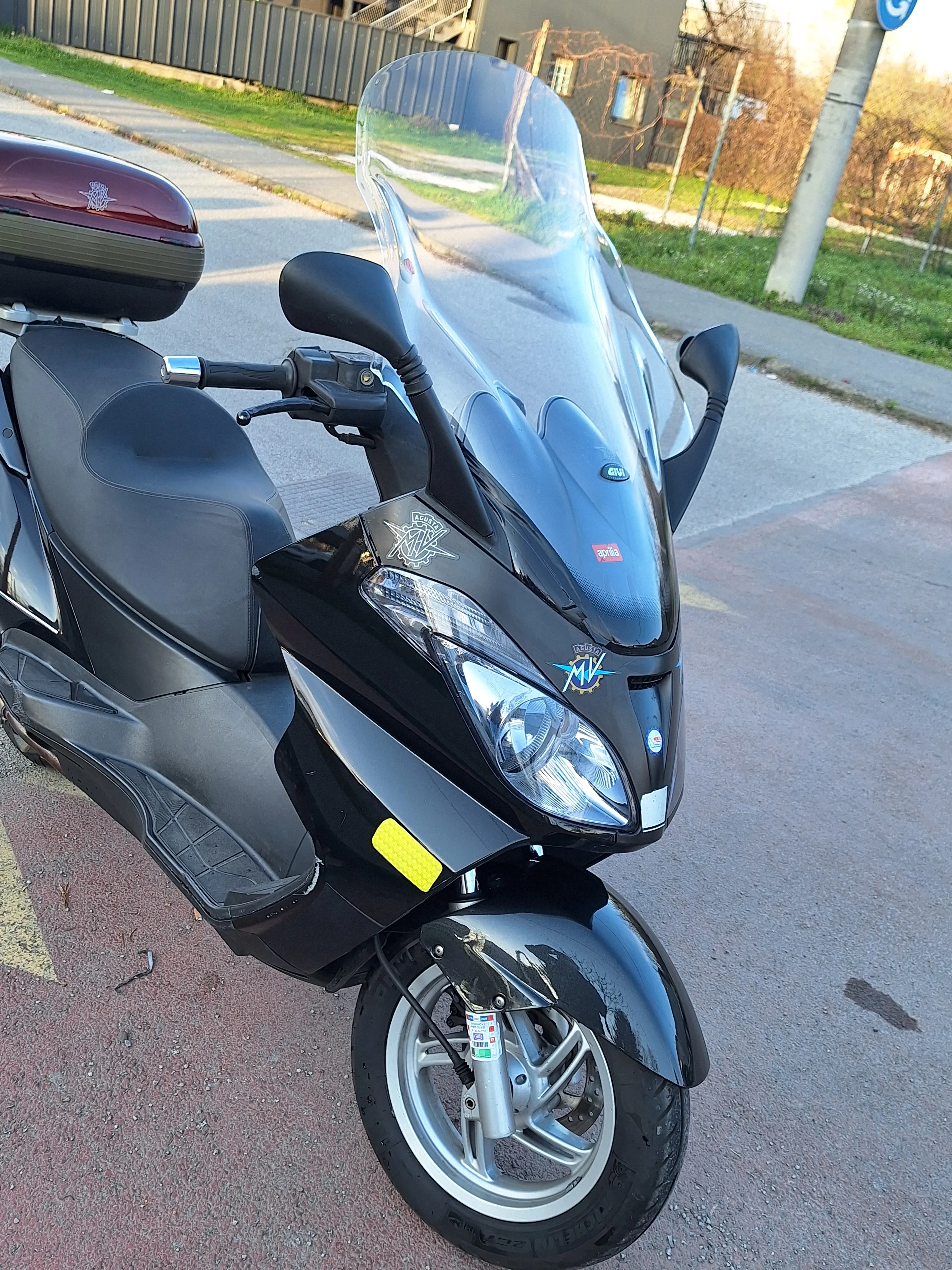 aprilia atlantic 300 sport 2014. g. - slika 12