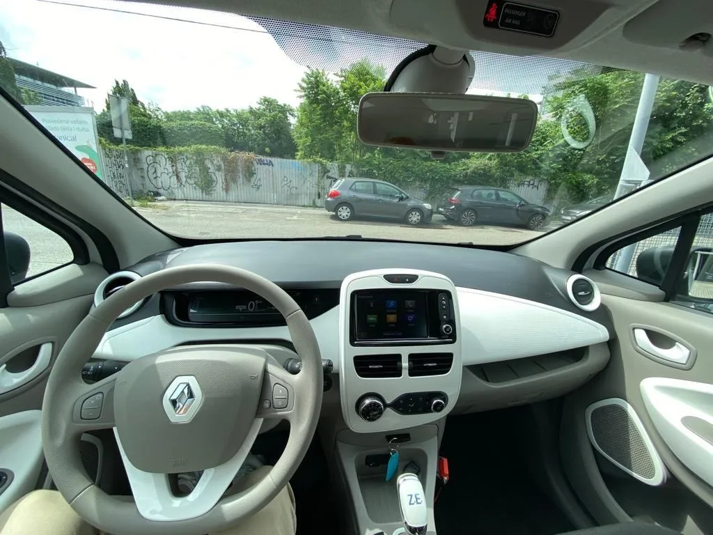 renault zoe elek. automatik, navi, tempomat, 4x garancija!!! - slika 18