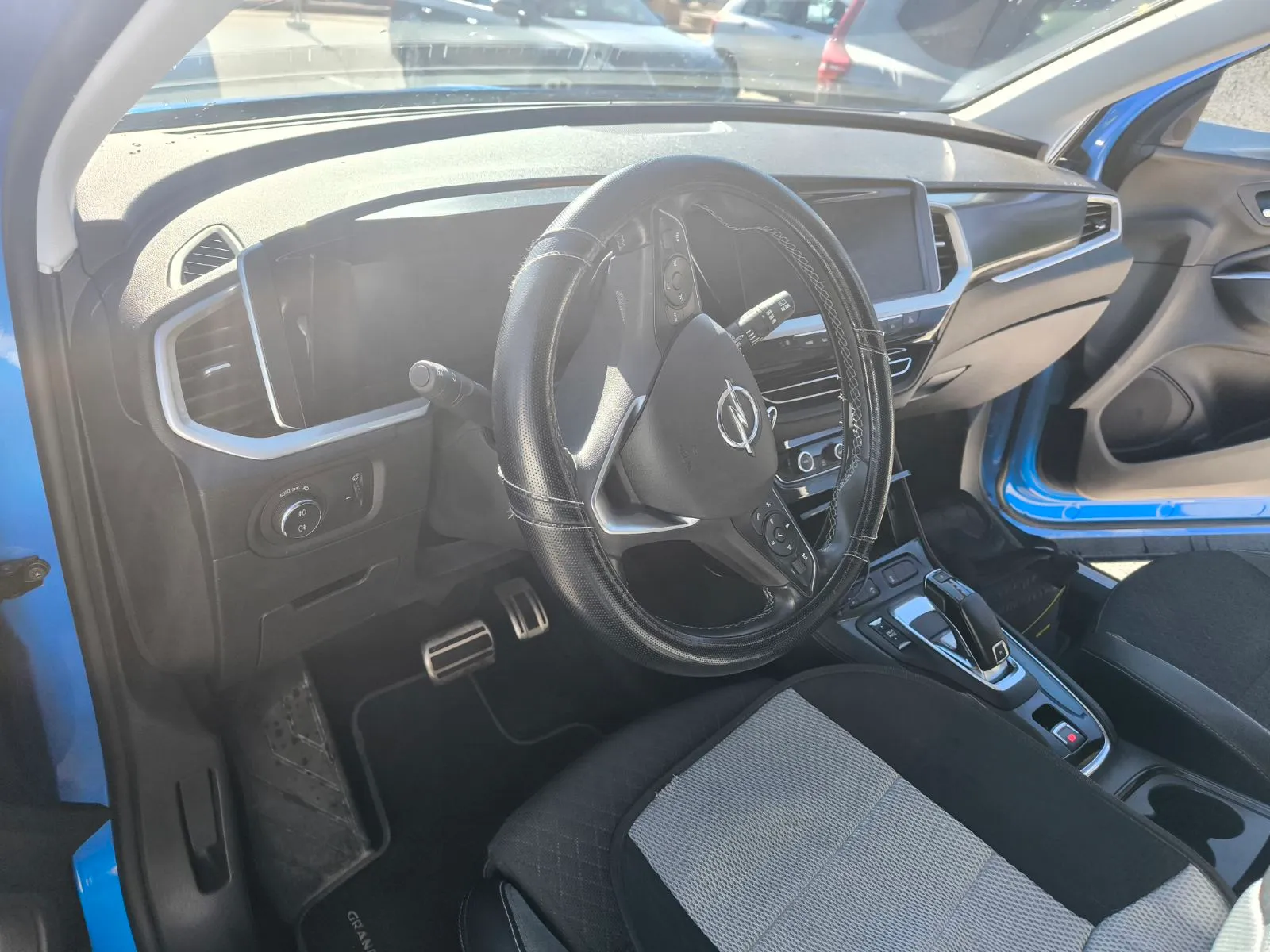 opel grandland 1.2 gs line at - slika 9
