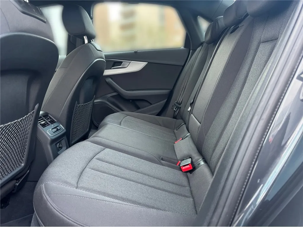 audi a4 2.0 40 tdi 150kw 7-speed s tronic - slika 11