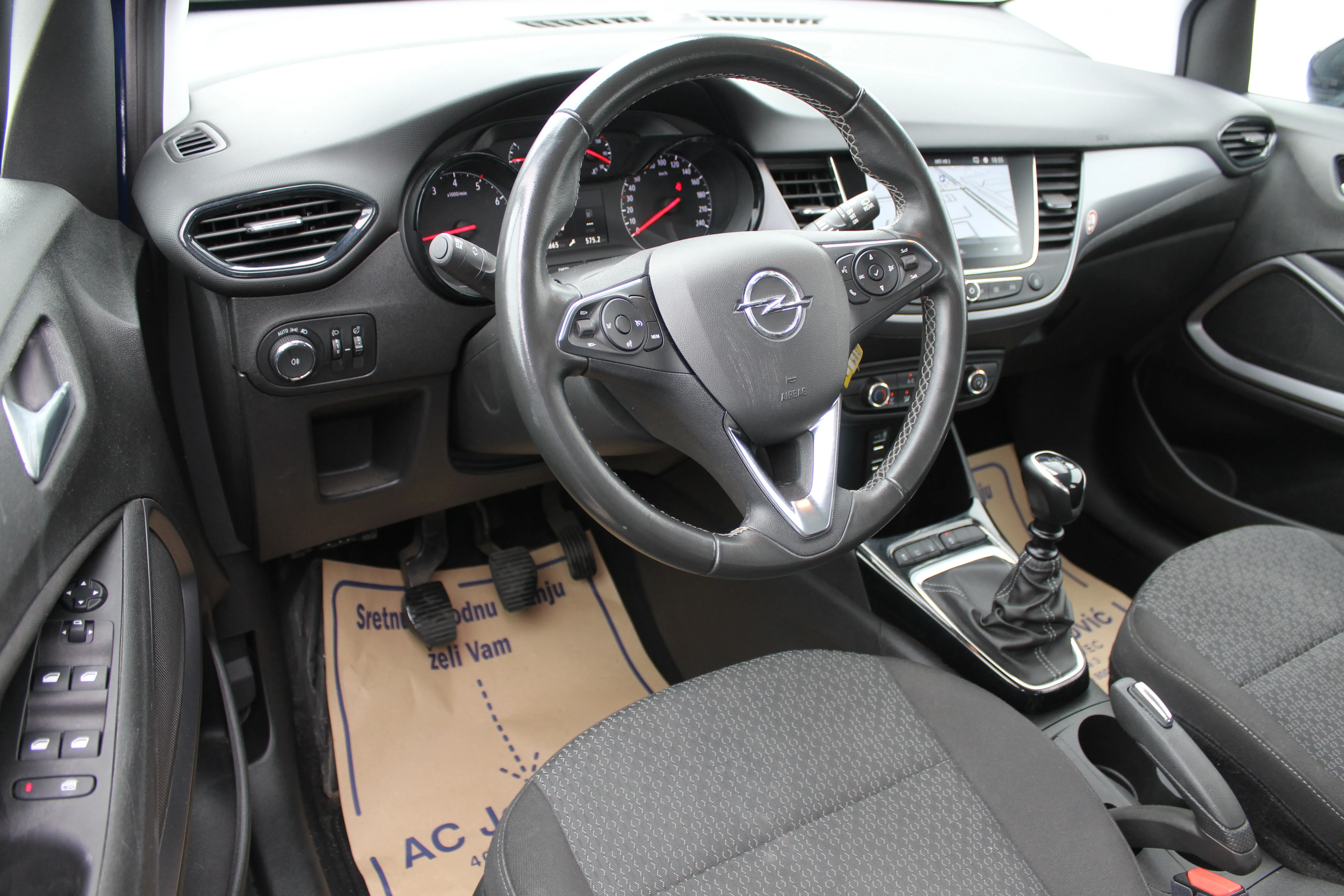 13057 opel crossland 1,2 turbo edition - slika 8
