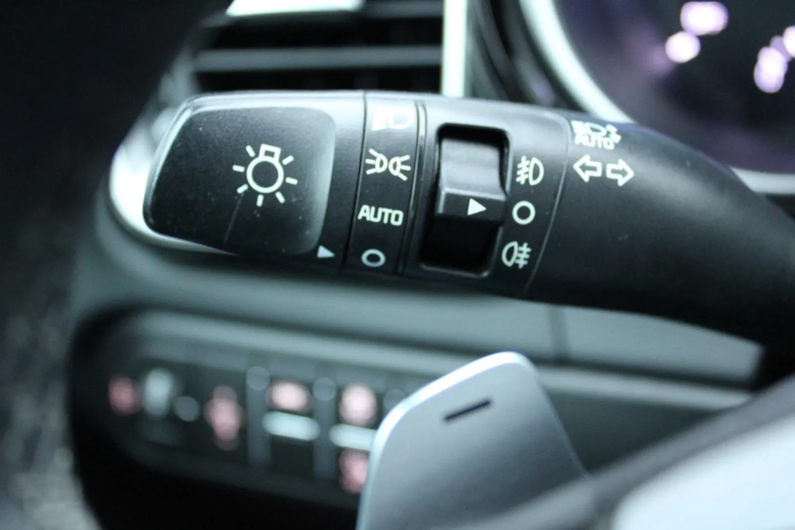 kia xceed 1.6 gdi phev automatik *navigacija, kamera* - slika 23