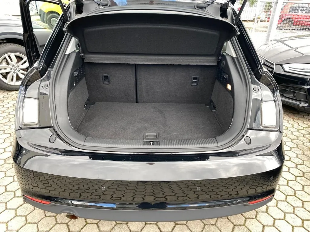 audi a1 1,6 tdi sportback, navi, 1. vlasnik, 4x garancija!!! - slika 8