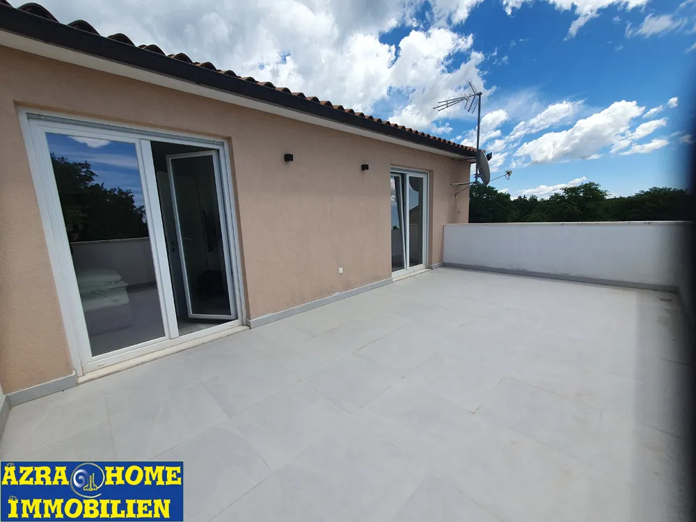 prodaja kuće sa bazenom, vodnjan, 180 m2 s terasama, bazen 30m2 - slika 25