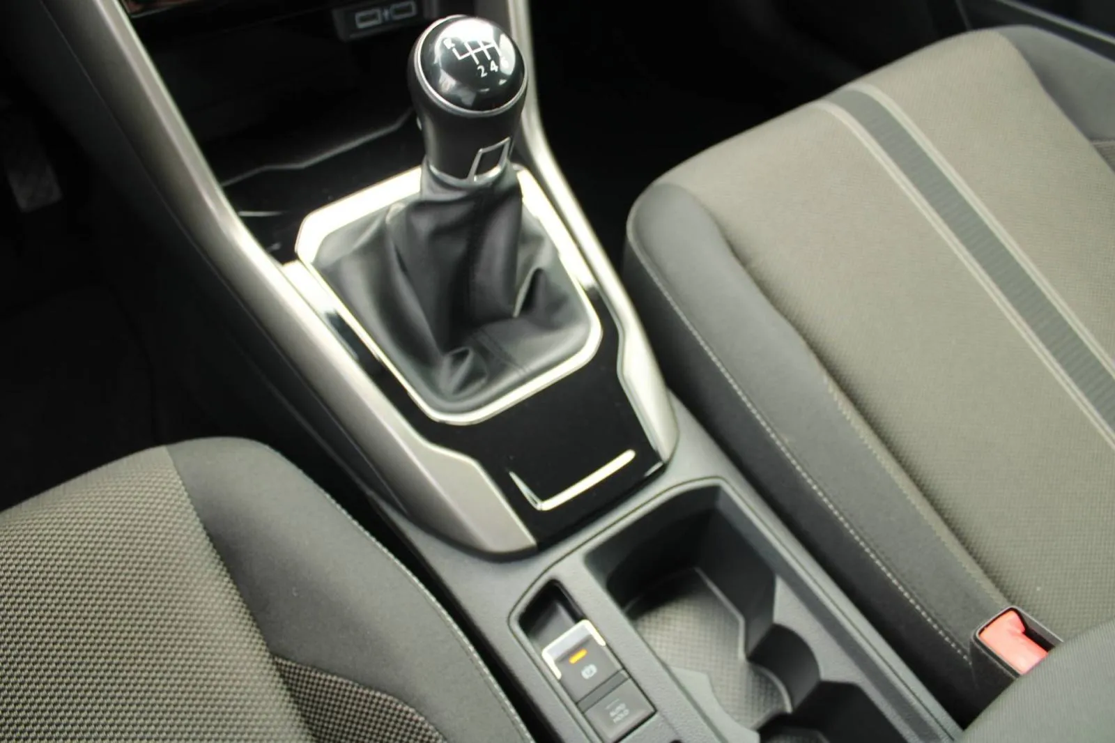 vw t-roc 1.0 tsi style - slika 17