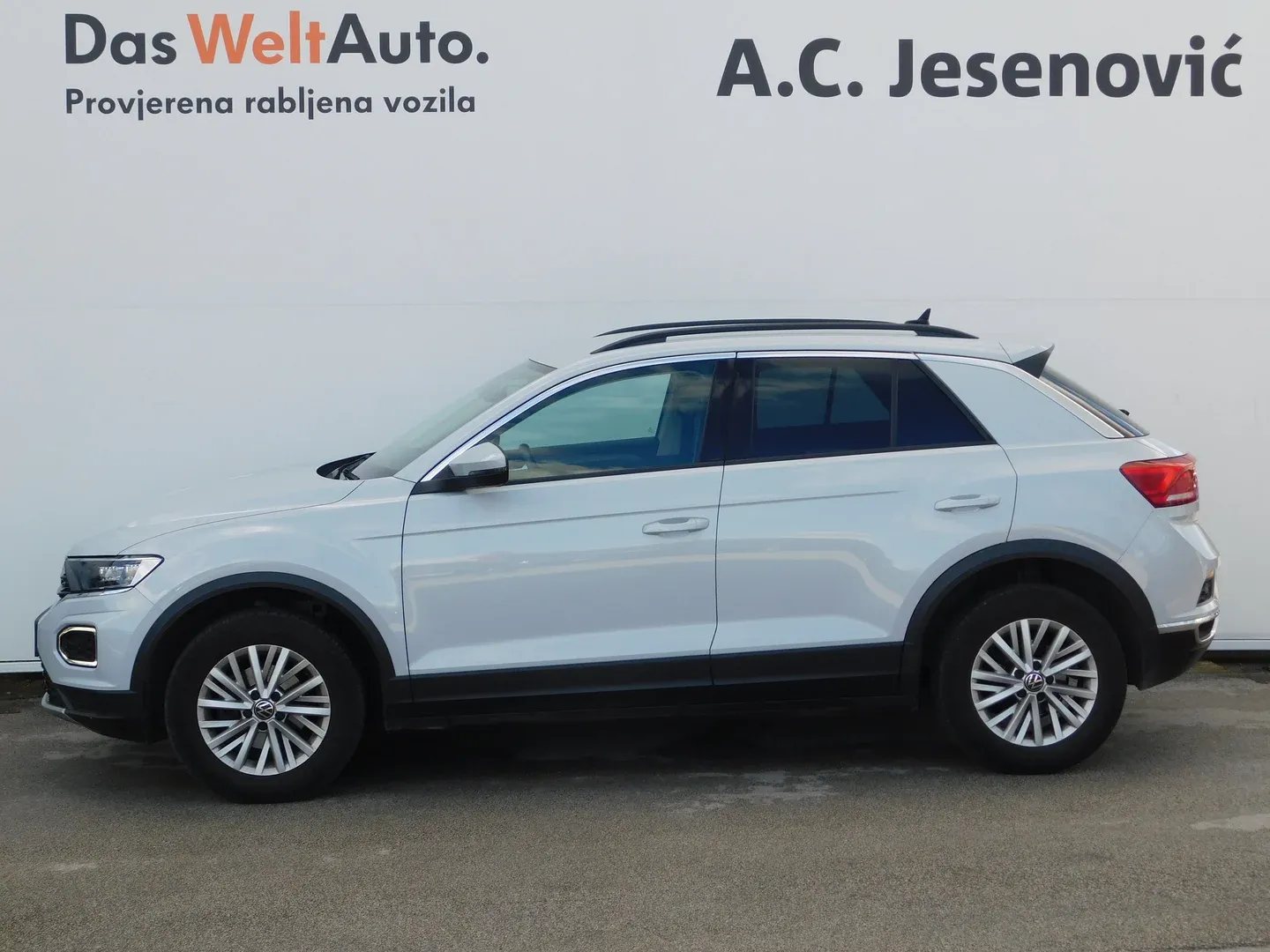 08893 volkswagen t-roc 1.0 tsi design - slika 6