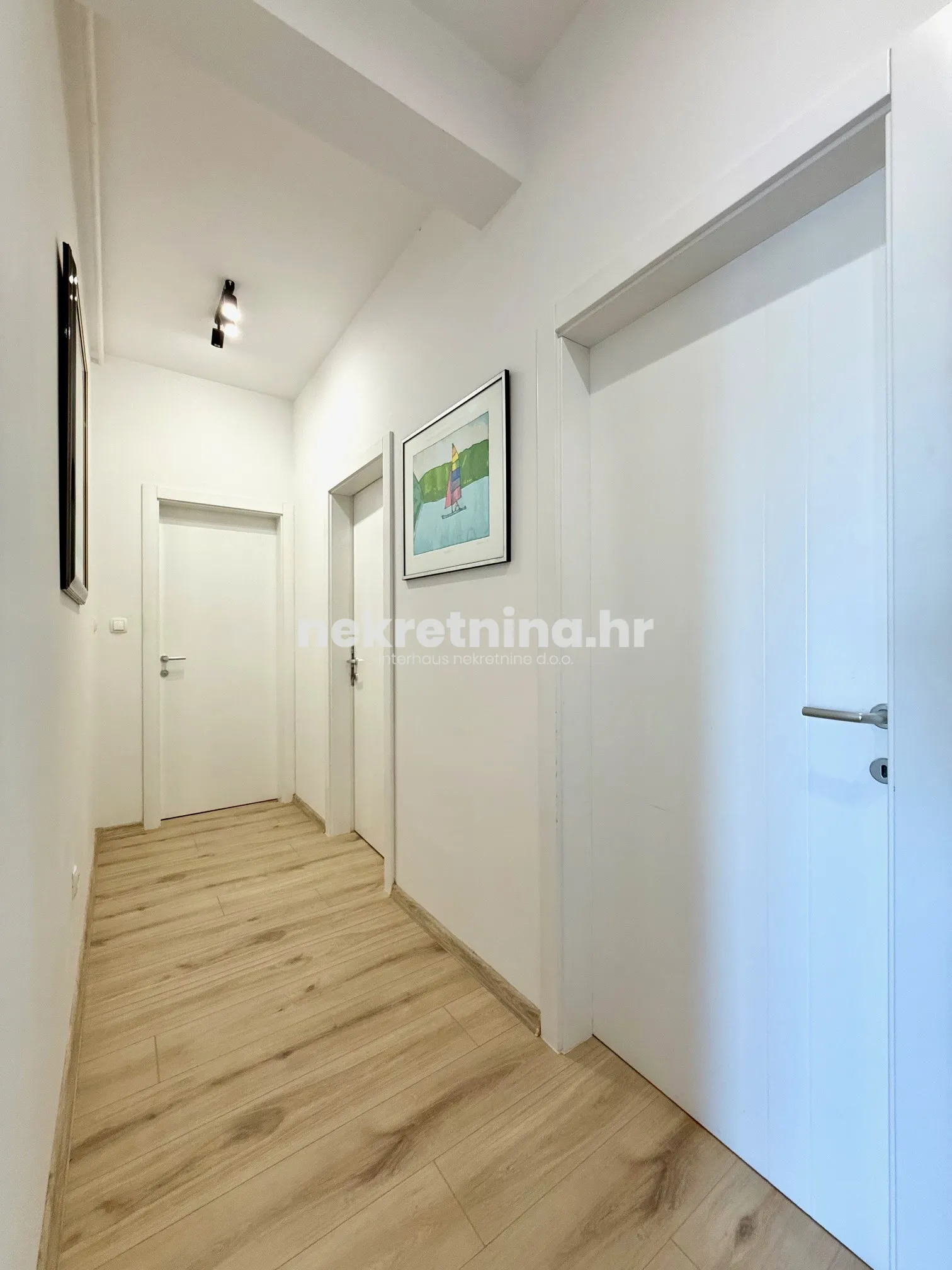prodaja - trosobni stan - gornja dubrava - oporovec - 87m2 - slika 15