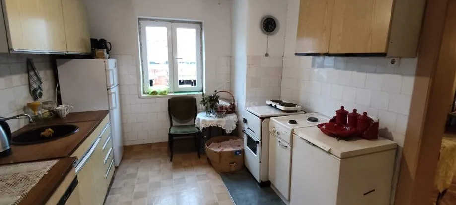 karlovac, banija, 55m2, 2 sobe, 1 kat + potkrovlje (prodaja) - slika 6