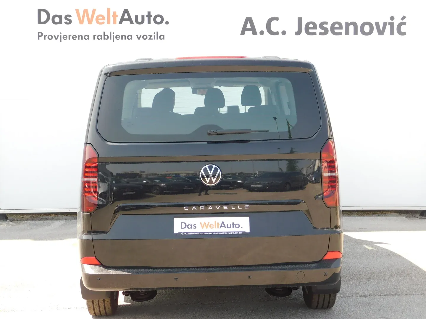 12786 vw caravelle life l2 2.0 tdi - slika 5