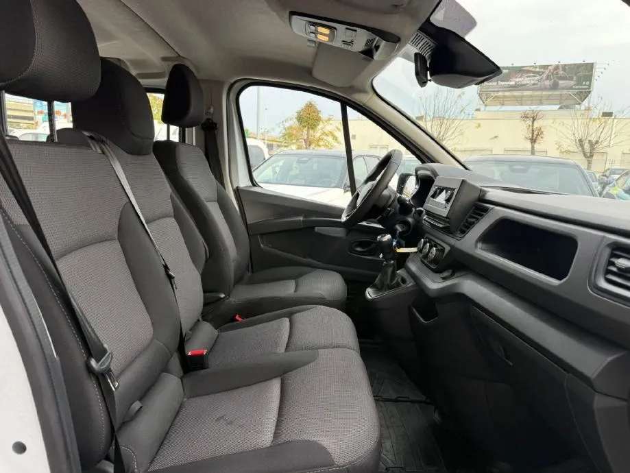 renault trafic passenger (8+1) grand zen 2.0 dci 110kw - slika 18